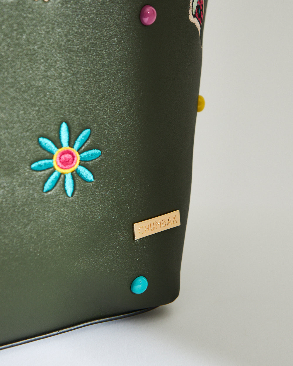Embroidered Tote | Travel Patches - Olive