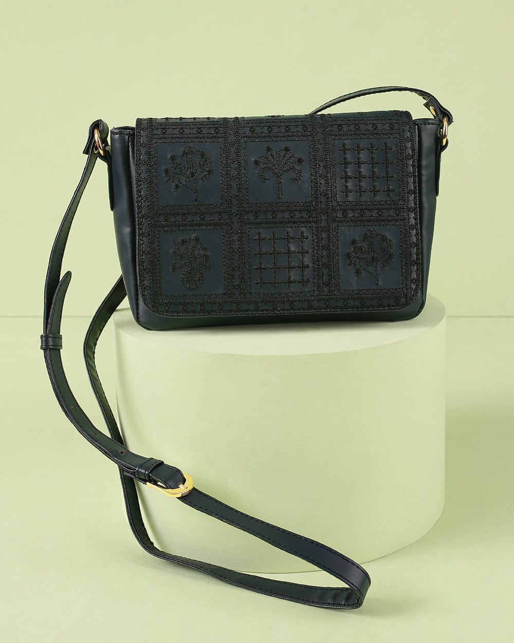 Vintage Embroidered Crossbody Bag 'Navy Blue