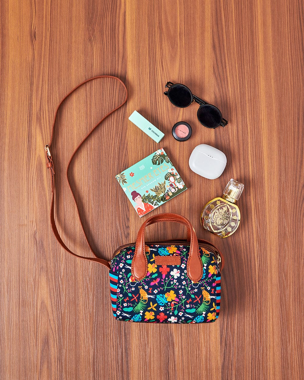 Madagascar Tales Sling bag-Navy