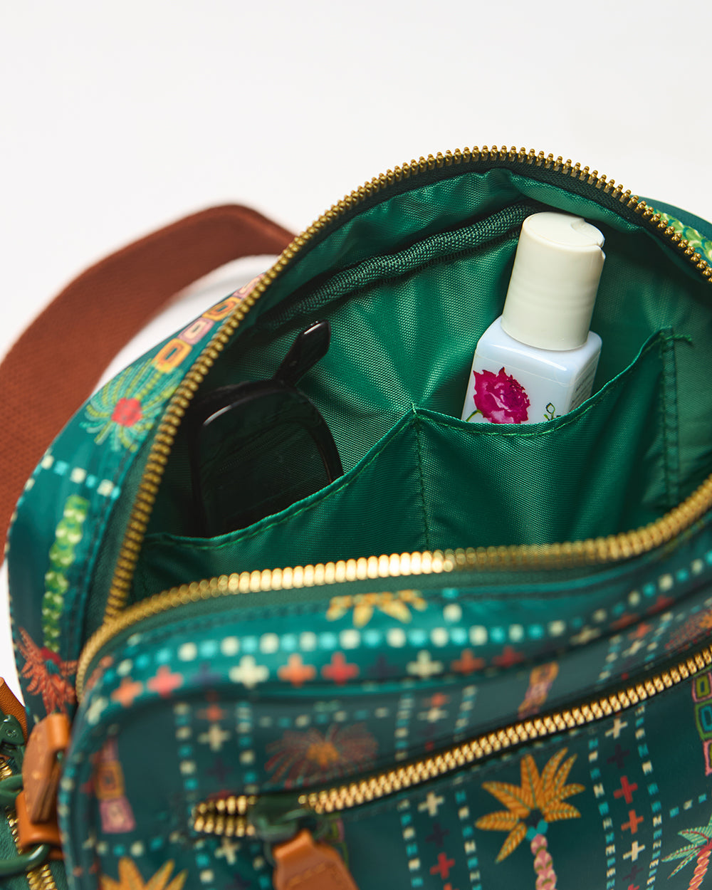 Weekends Messenger Bag - Palms | Digital Nomad