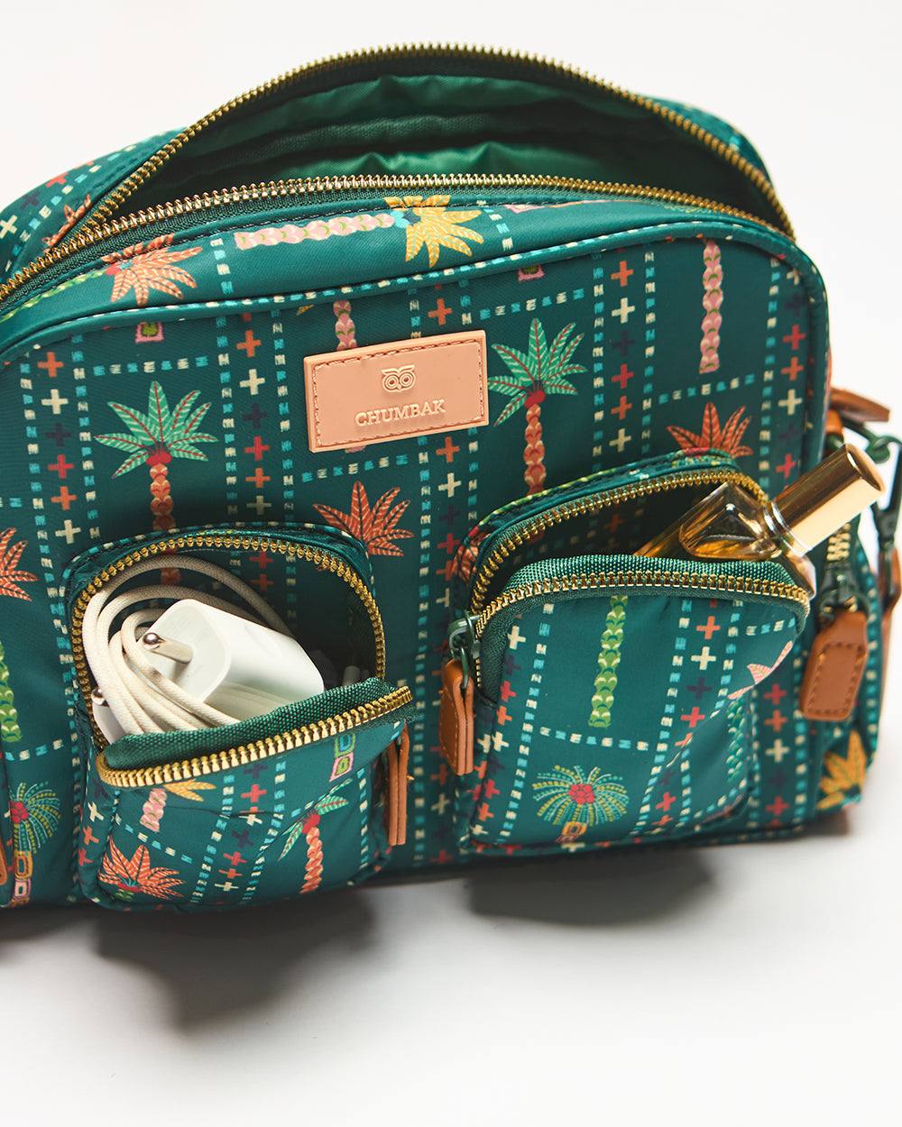 Weekends Messenger Bag - Palms | Digital Nomad
